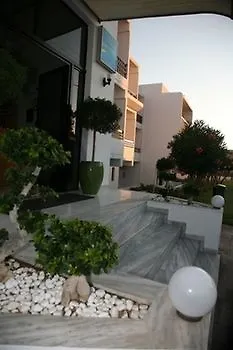 Debby Hotel de apartamente