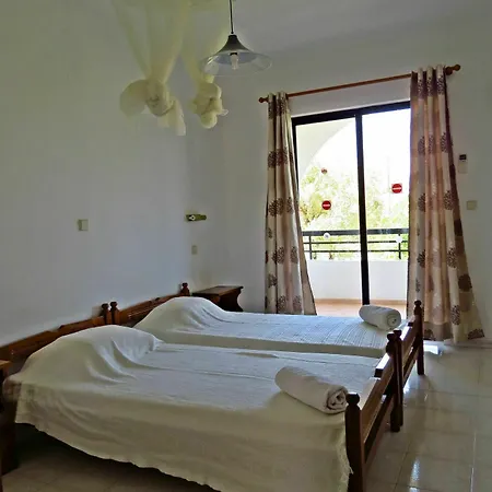 Debby Hotel de apartamente 2*