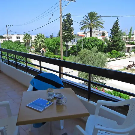 Debby Apartmanhotel
