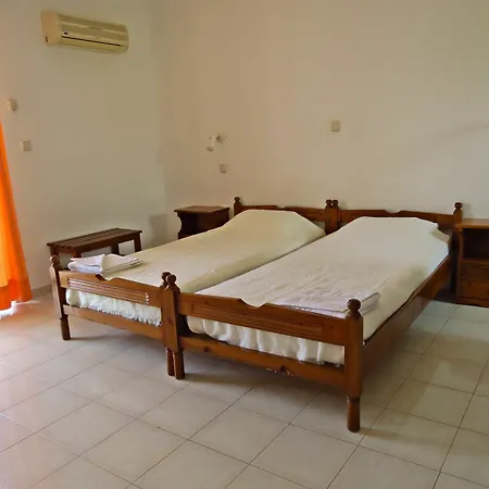 Apartmanhotel Debby Jaliszósz